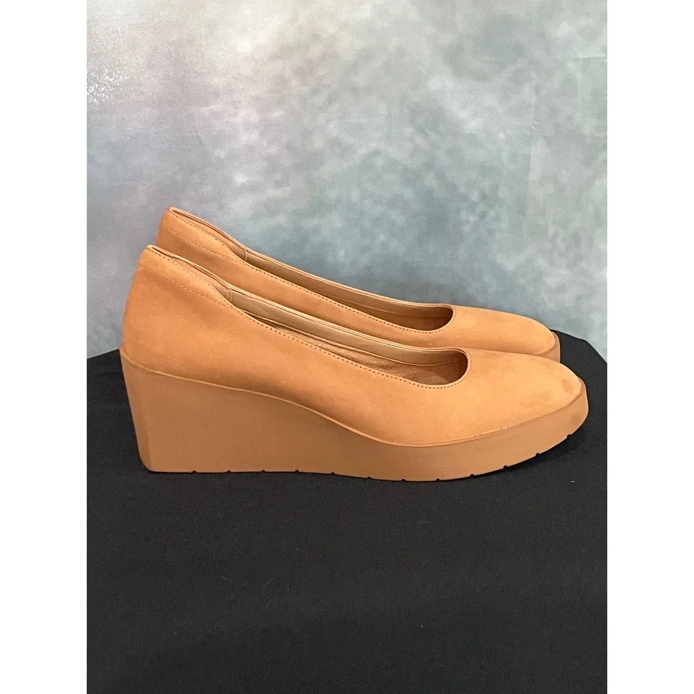 Vionic Sereno Tan Nubuck Leather Platform Wedge Pumps Women 9.5 Orthotic Support